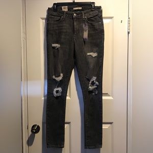 LEVI’S 721 HIGH-RISE SKINNY